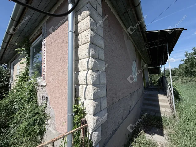 Eladó ház Hejőkeresztúr 100 nm