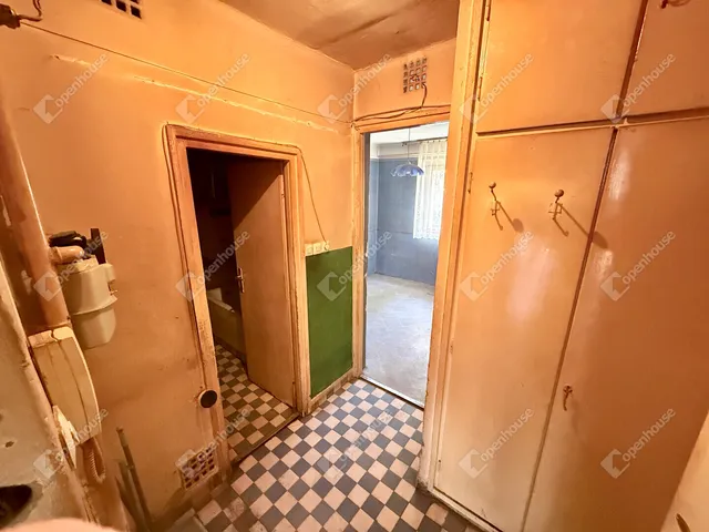 Eladó lakás Miskolc, Selyemrét 37 nm