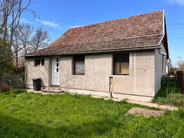 Eladó ház Nádudvar 80 nm