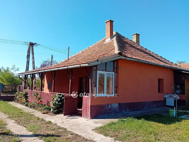 Eladó ház Váncsod 64 nm