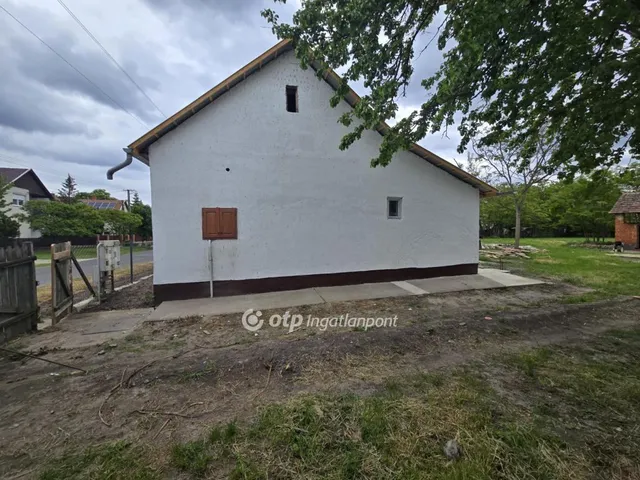 Eladó ház Kaba 83 nm
