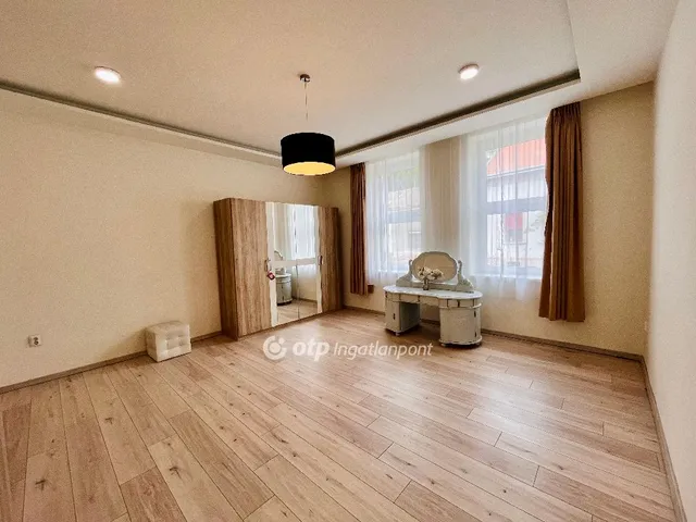 Eladó ház Debrecen, Belváros 72 nm