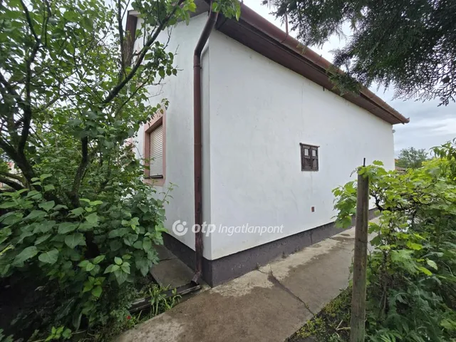 Eladó ház Tetétlen 67 nm