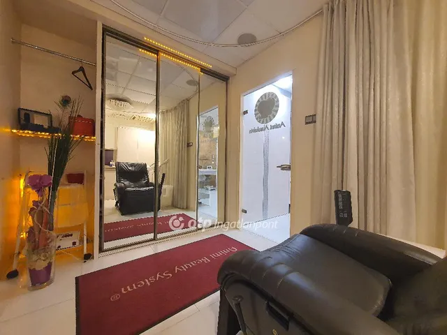 Eladó kereskedelmi és ipari ingatlan Debrecen, Belváros 16 nm