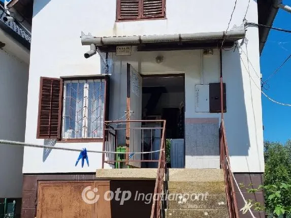 Eladó üdülő és hétvégi ház Tiszacsege, Tisza part 99 nm