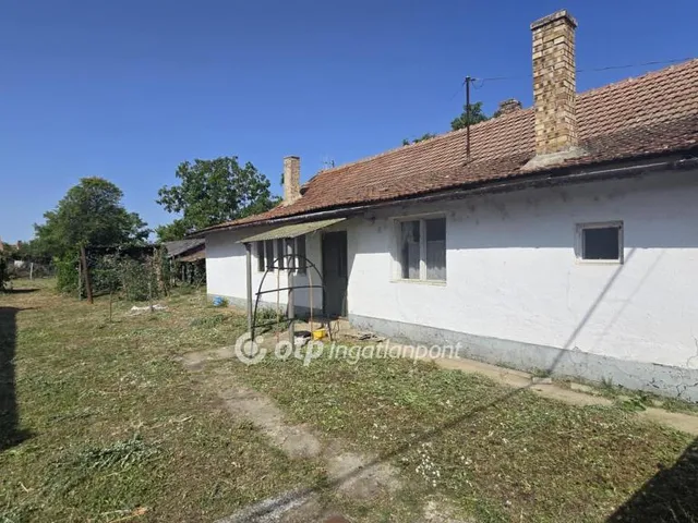 Eladó ház Kaba, központ 75 nm