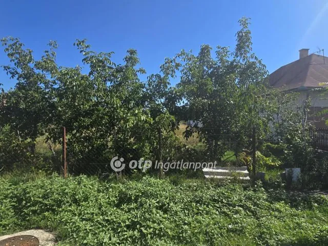 Eladó telek Tetétlen 1033 nm