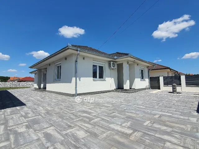 Eladó ház Hajdúszoboszló 107 nm