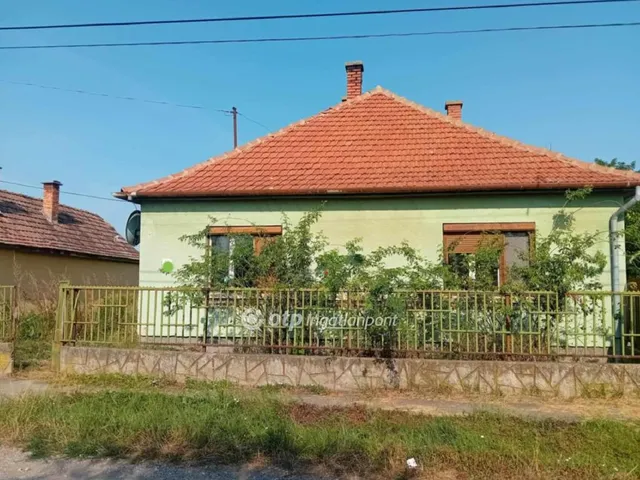 Eladó ház Biharkeresztes 70 nm