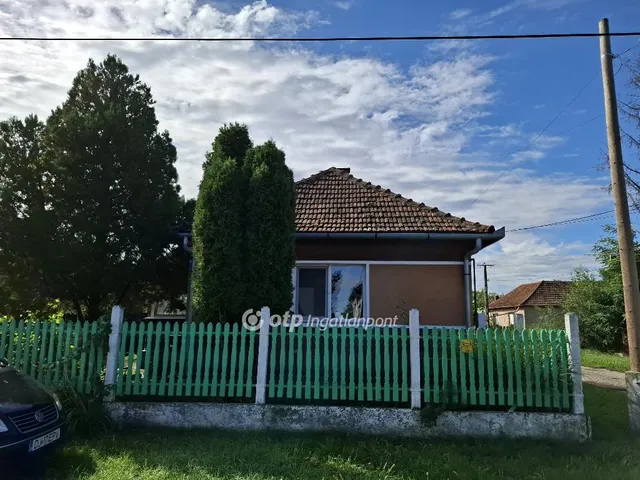Eladó ház Mezőpeterd 100 nm