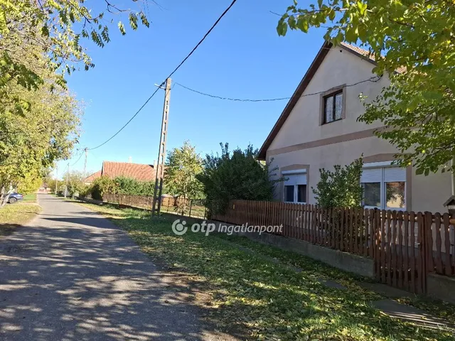 Eladó ház Csökmő 120 nm