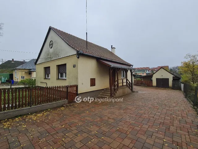 Eladó ház Debrecen, Homokkert 80 nm