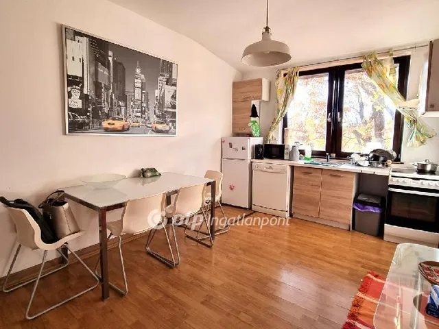 Eladó lakás Debrecen, Nagyerdő 130 nm