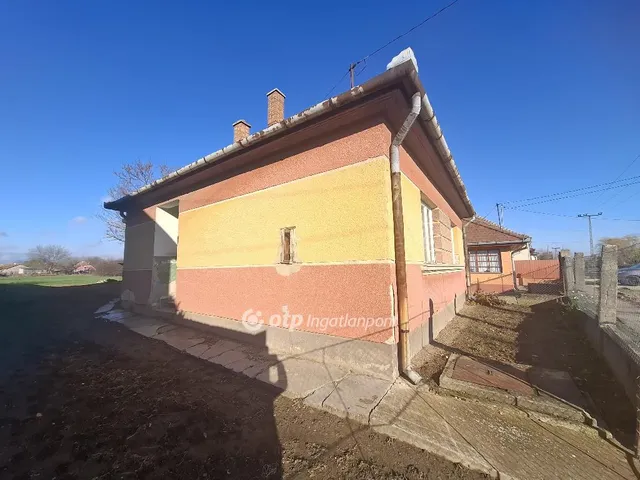 Eladó ház Biharkeresztes 54 nm