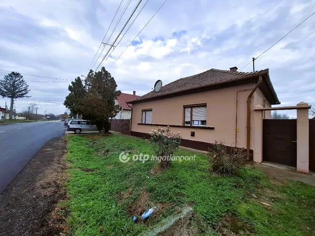 Eladó ház Körösszegapáti 108 nm