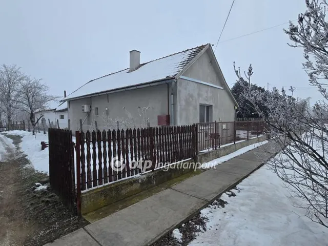 Eladó ház Nádudvar 66 nm