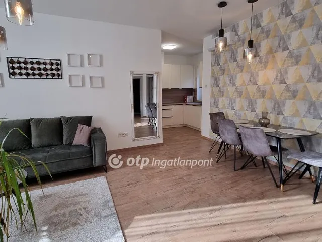 Kiadó lakás Debrecen, Belváros 56 nm