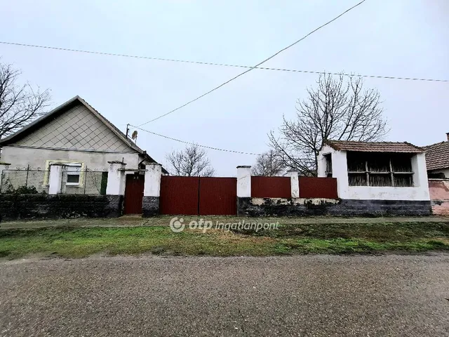 Eladó ház Bedő 82 nm