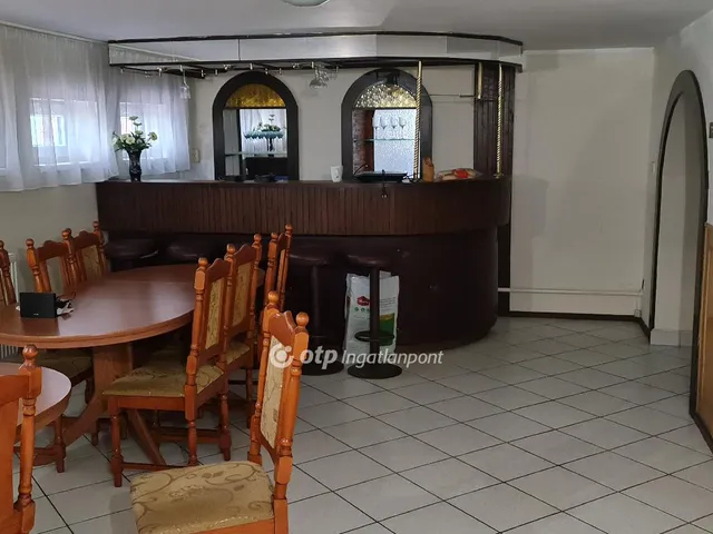 Kiadó ház Hajdúszoboszló 400 nm