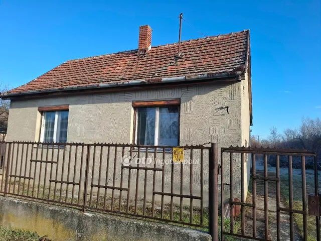 Eladó ház Biharkeresztes 56 nm