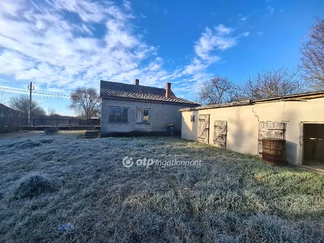 Eladó ház Biharkeresztes 56 nm