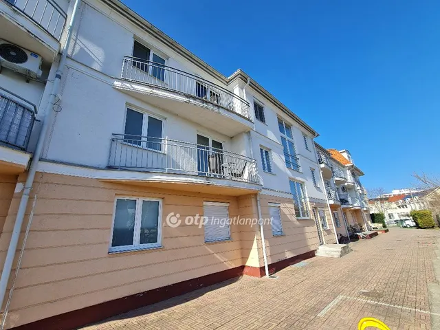 Eladó lakás Hajdúszoboszló 77 nm