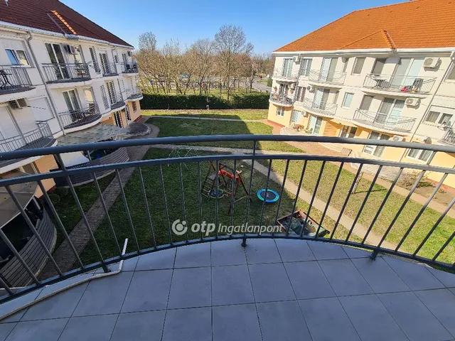 Eladó lakás Hajdúszoboszló 77 nm