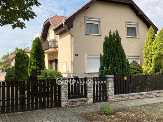 Kiadó ház Hajdúszoboszló 130 nm