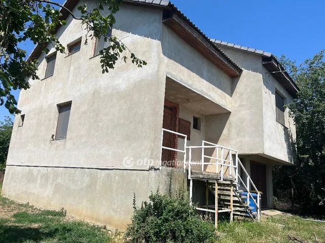 Eladó ház Földes 146 nm