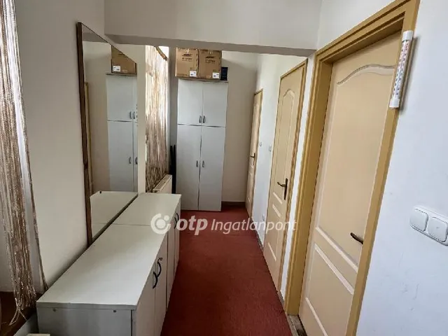 Kiadó kereskedelmi és ipari ingatlan Debrecen 19 nm
