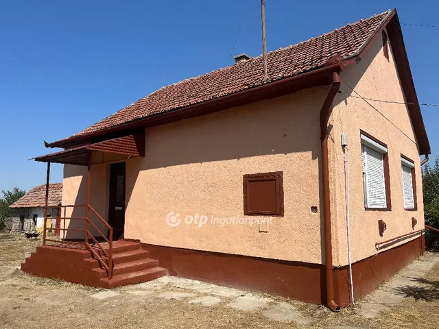 Eladó ház Bihartorda 57 nm
