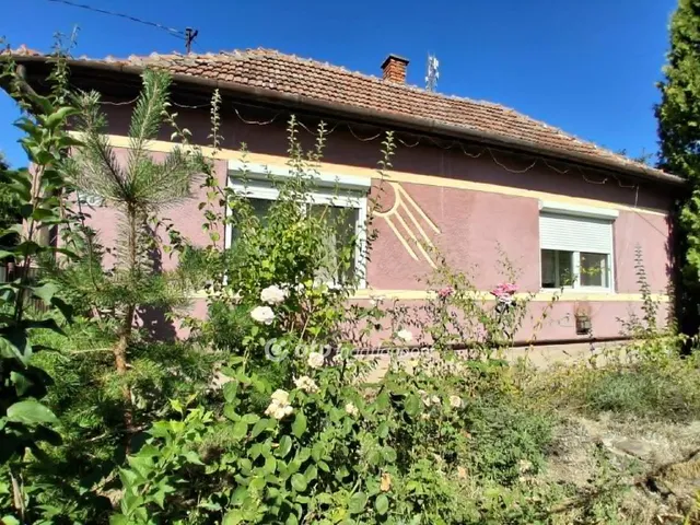 Eladó ház Biharkeresztes 73 nm