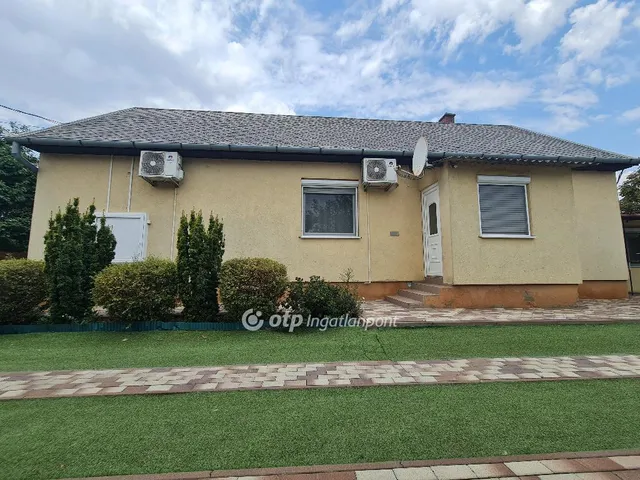 Eladó ház Balmazújváros 78 nm