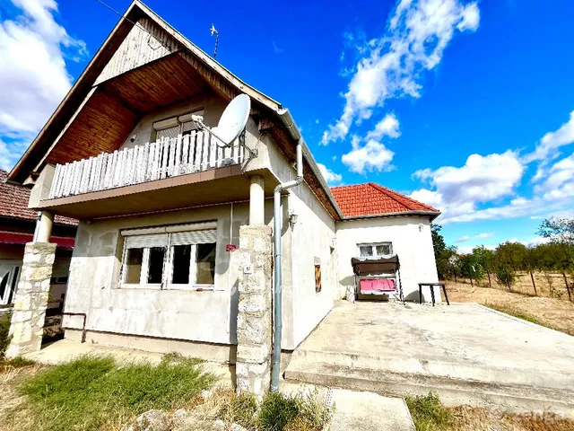 Eladó ház Biharnagybajom 100 nm