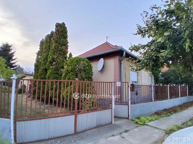 Eladó ház Biharkeresztes 83 nm