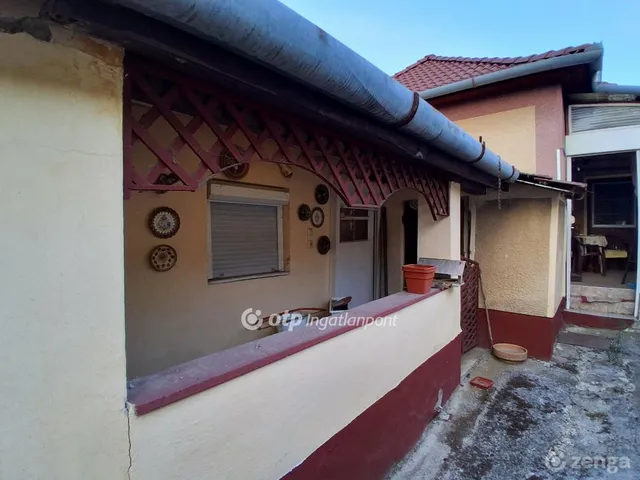 Eladó ház Biharkeresztes 83 nm