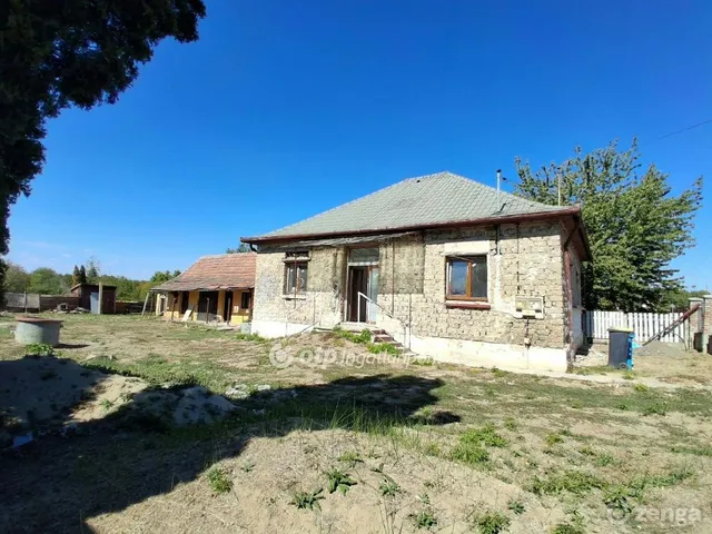 Eladó ház Ártánd 70 nm
