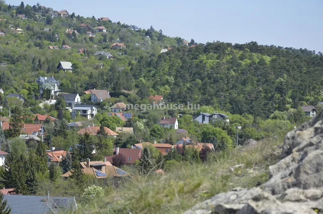 Eladó telek Budaörs 1963 nm