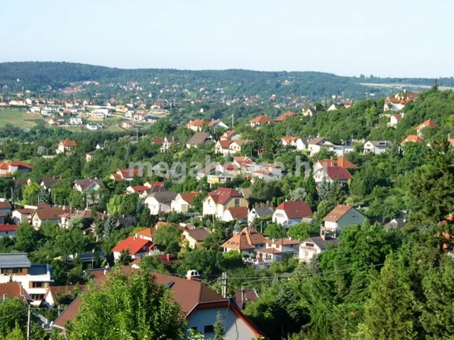 Eladó telek Budaörs 1084 nm