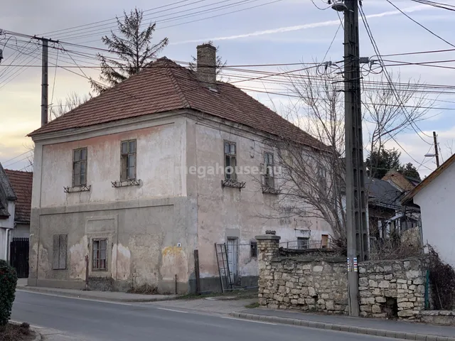 Eladó ház Balatonfüred 260 nm