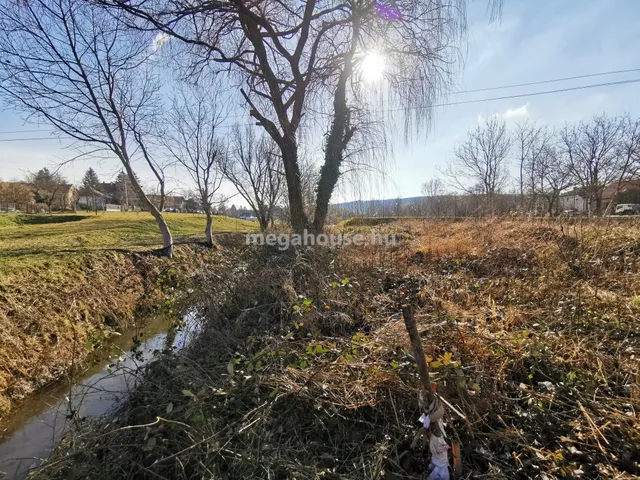 Eladó telek Törökbálint 952 nm