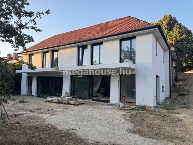 Eladó ház Törökbálint 157 nm
