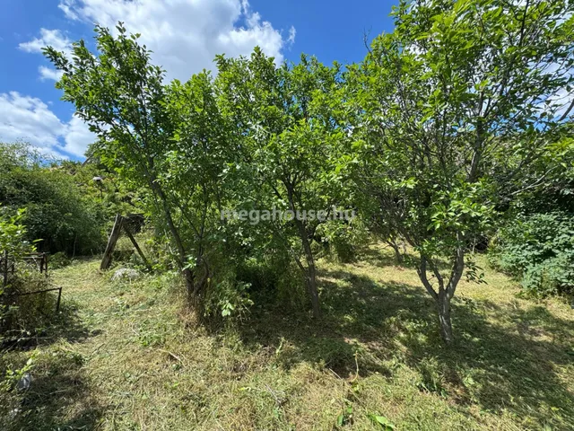 Eladó telek Budaörs 522 nm