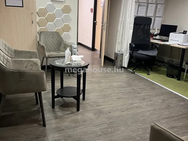 Eladó kereskedelmi és ipari ingatlan Budapest II. kerület, Pasarét 526 nm