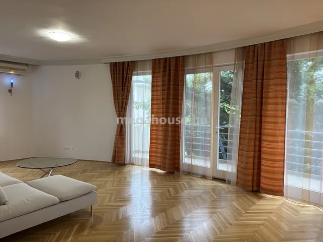 Kiadó lakás Budapest XII. kerület, Kissvábhegy 117 nm