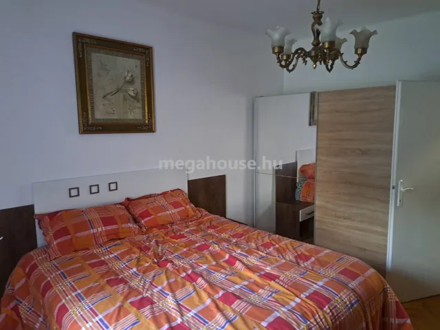 Kiadó lakás Budapest XII. kerület, Németvölgy 65 nm