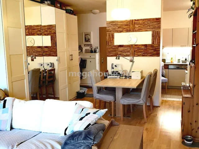 Eladó lakás Budapest XI. kerület, Madárhegy 80 nm