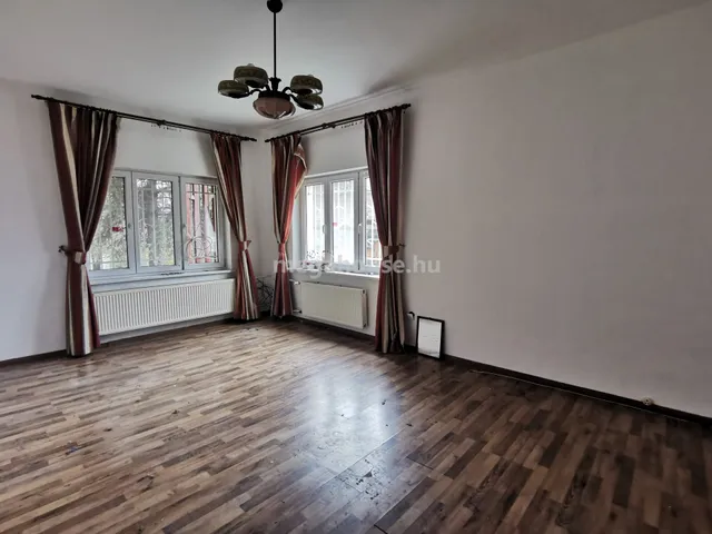 Eladó lakás Budaörs 80 nm