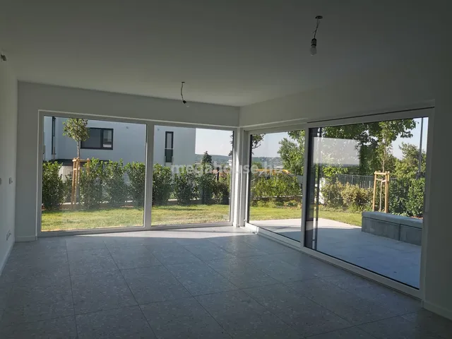 Eladó lakás Budapest XI. kerület, Madárhegy 87 nm