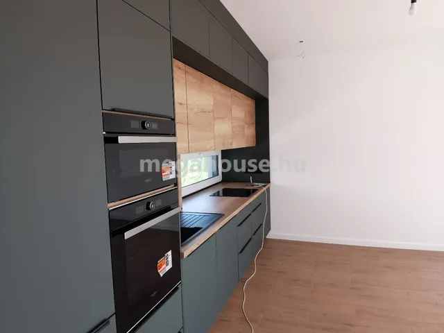 Eladó lakás Budapest XI. kerület, Madárhegy 81 nm